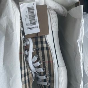 Burberry Low Top Sneakers